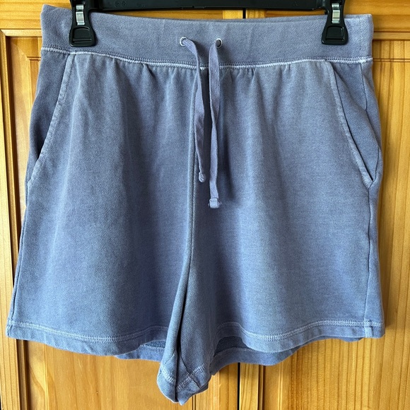 High Waisted Old Navy Lounge Shorts Medium - Picture 1 of 3